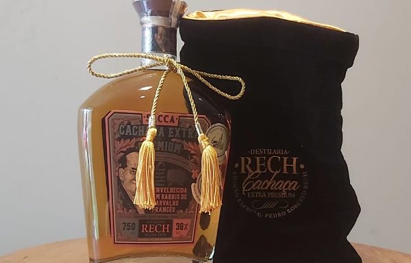 Cachaça Extra Premium RECH